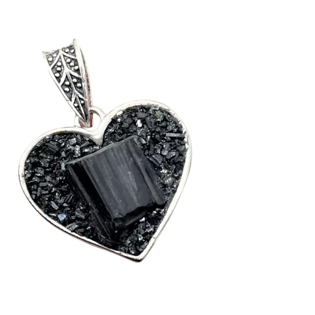 SKU 17.972 DIJE CAZUELA CORAZÓN TURMALINA NEGRA