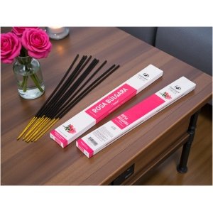 Rosa búlgara (Amor)