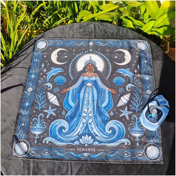 MUJER CIELO AZUL PAÑO DE TAROT GRANDE 65X65CM CON BOLSA